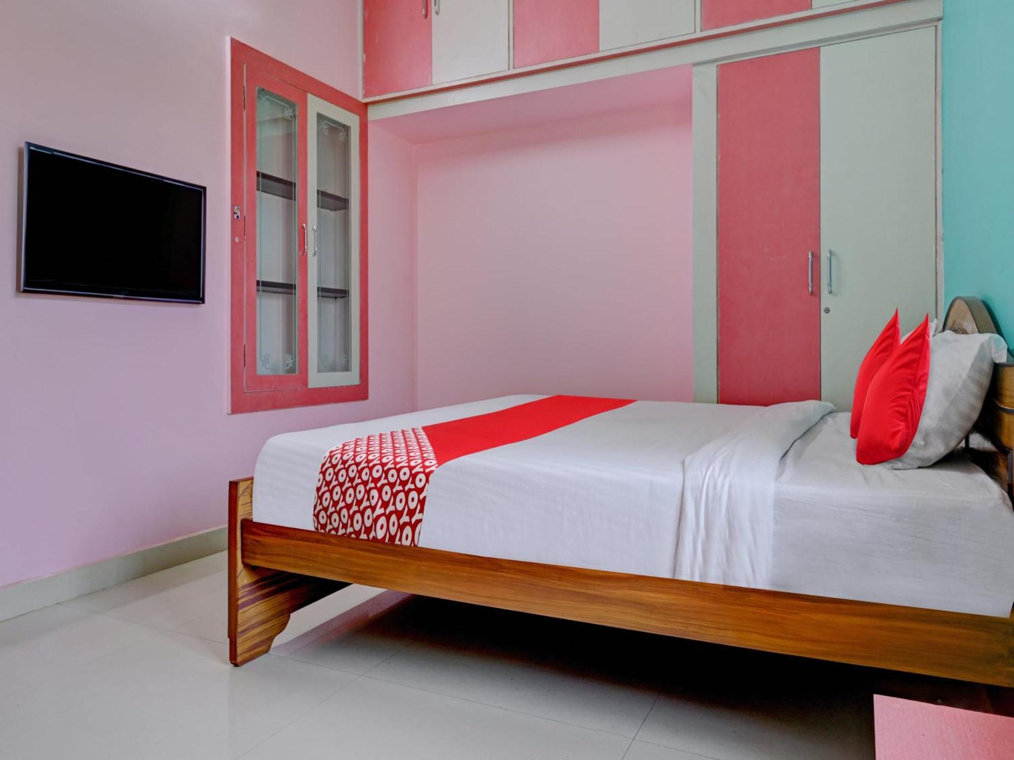 Suramangalam Hotel O Sharin Service Apartments מראה חיצוני תמונה