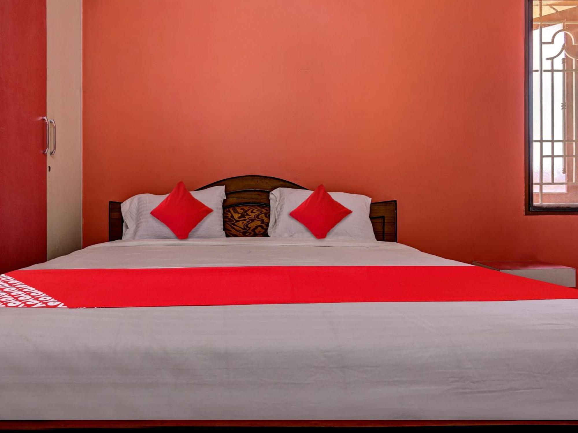 Suramangalam Hotel O Sharin Service Apartments מראה חיצוני תמונה